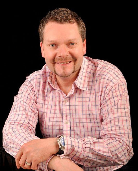 Geoff Whitefield - Jewellery Valuer